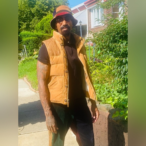 Polo Ralph Lauren corduroy cows hide vest! - Picture 2 of 12